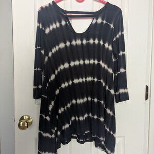 Heimish USA black and white top - M
